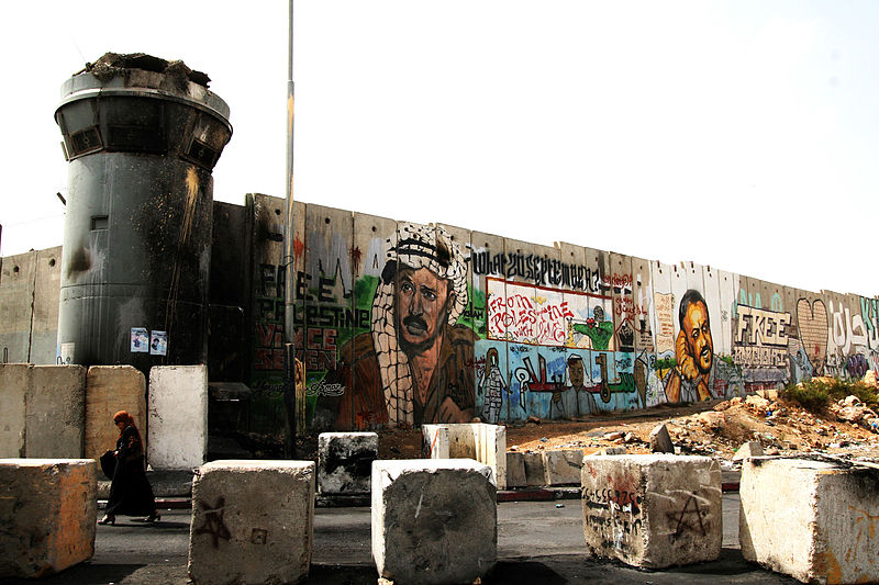 passing_the_qalandia_checkpoint_ramallah