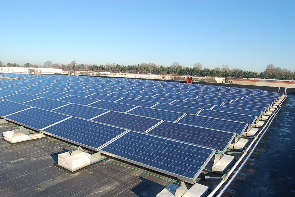 A Palestinian student has built a robot to clean solar panels | Photo by: Corrugate - Own work | Via: Wikimedia Commons